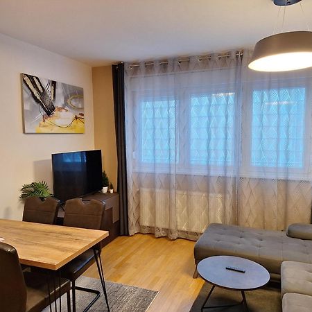 Apartment Remi Zagabria Esterno foto
