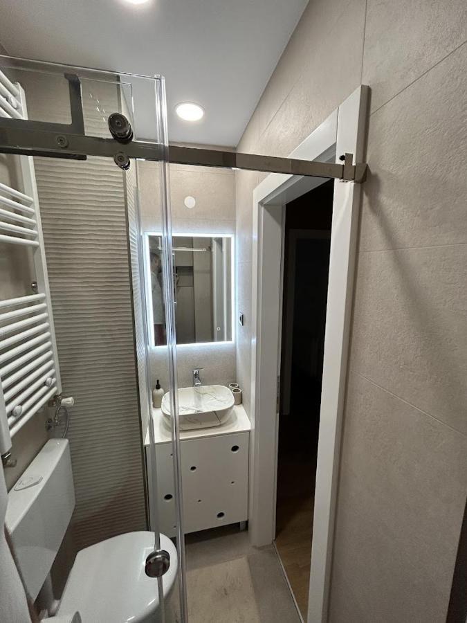 Apartment Remi Zagabria Esterno foto